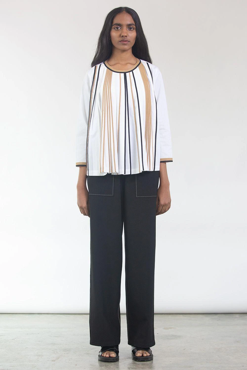 Bodice Ivory Round Neck Top