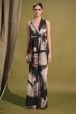 Nikita Mhaisalkar Black & White Stroke Printed Jumpsuit Sari