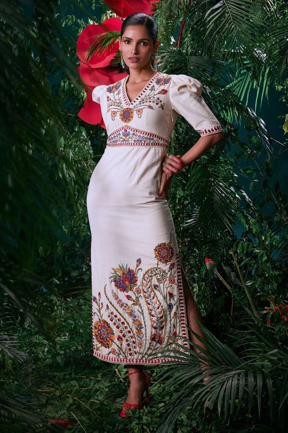 Chandrima Ivory Threadwork And Beadwork Dress
