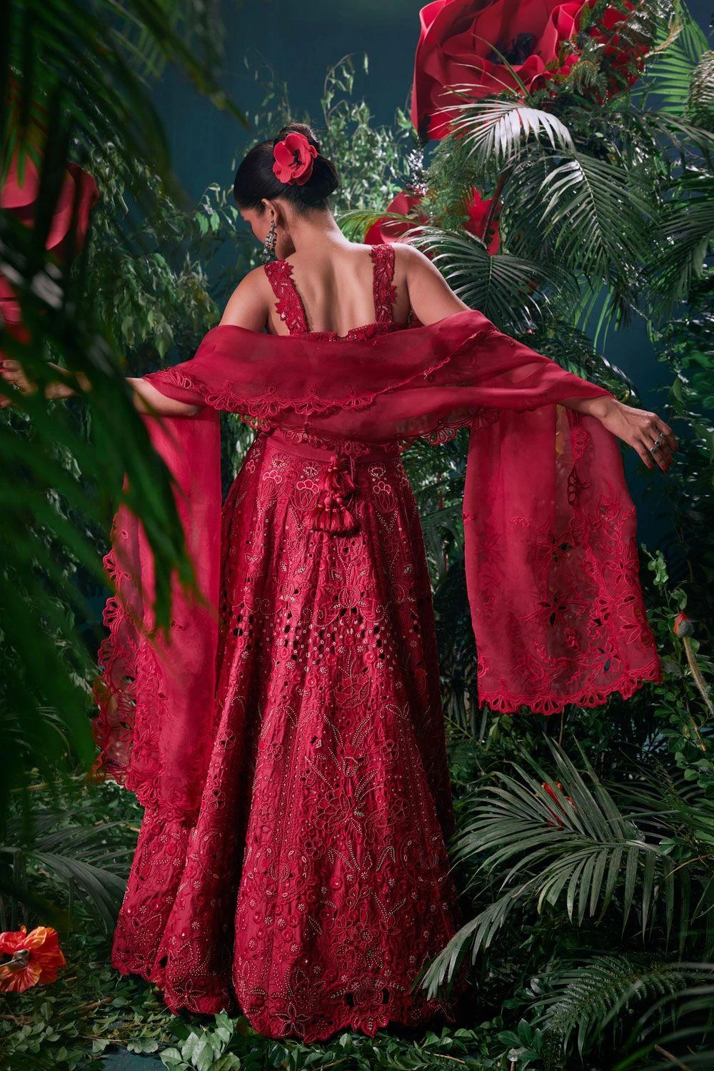 Chandrima Red Tonal Cutwork Bustier - Image 3