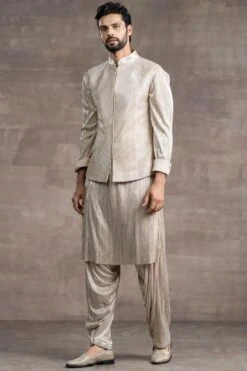 Tarun Tahiliani Men Gold Crinkled Bundi Jacket Set