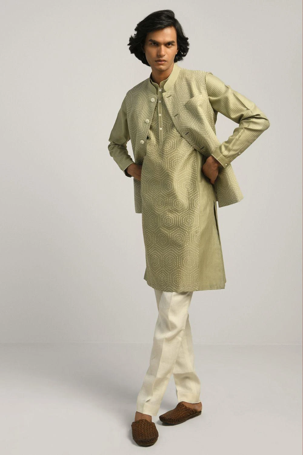 Countrymade Sage Green Linen Bundi - Image 3