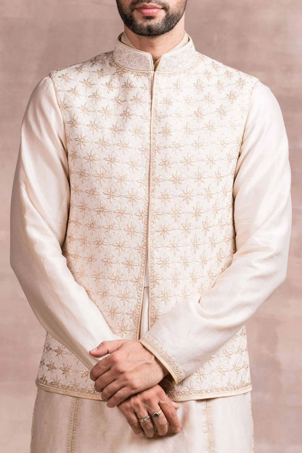Tarun Tahiliani Men Beige Chikankari Embroidered Bundi Jacket - Image 4